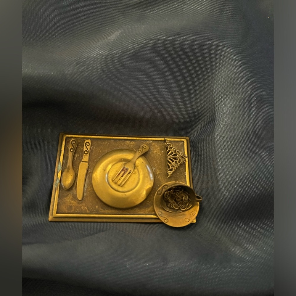 Vintage Jan Michaels Gold Tone Place Setting Brooch Pin